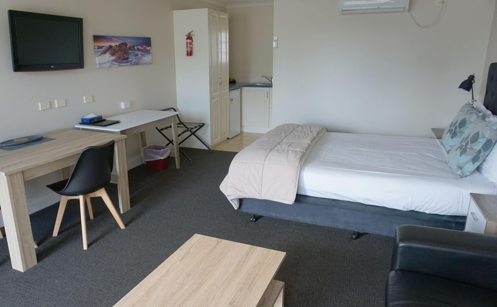 Ashmont Motel And Apartments Port Fairy Esterno foto