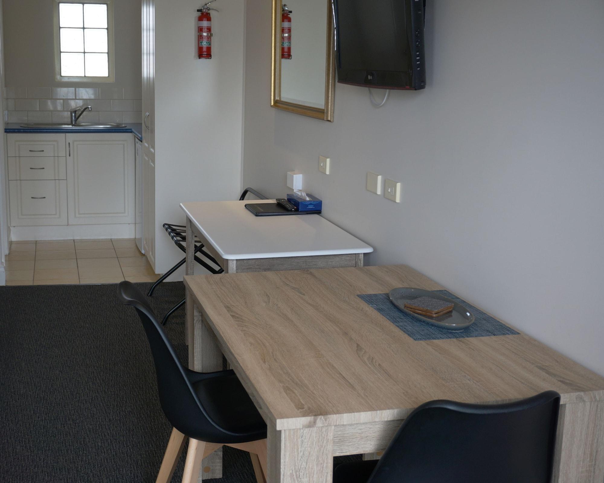 Ashmont Motel And Apartments Port Fairy Esterno foto