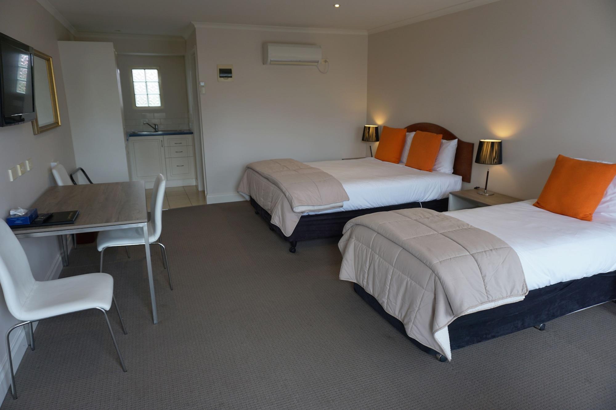 Ashmont Motel And Apartments Port Fairy Esterno foto