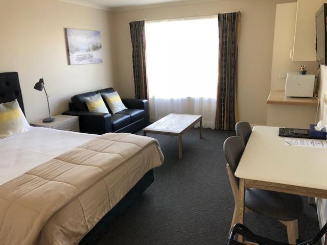Ashmont Motel And Apartments Port Fairy Esterno foto
