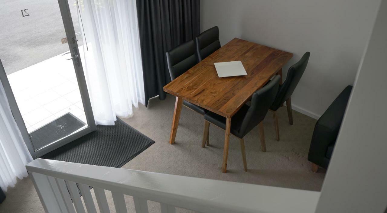 Ashmont Motel And Apartments Port Fairy Esterno foto